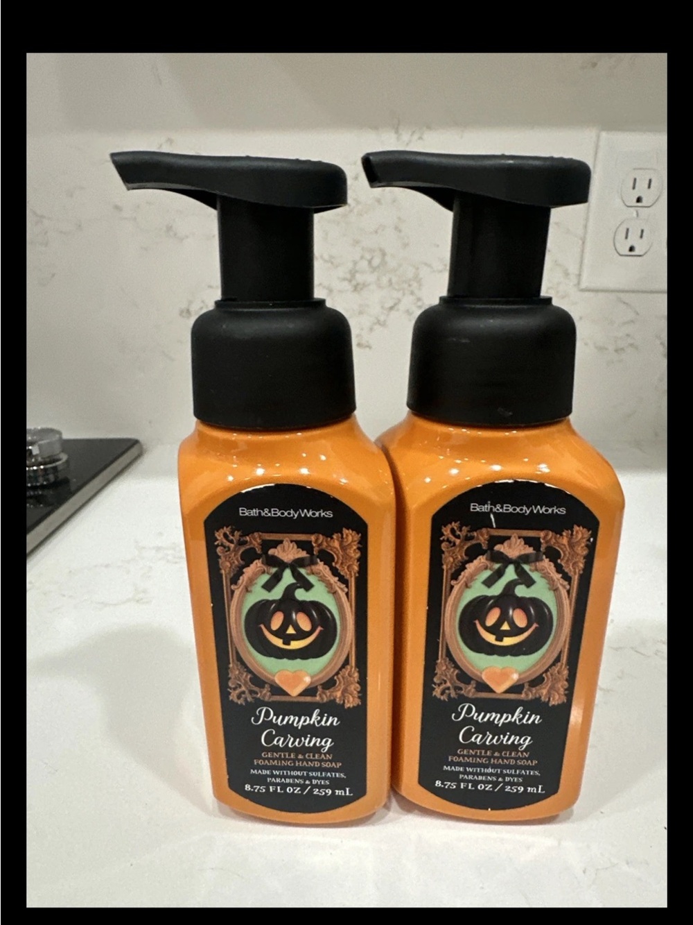 Bath & Body Works Pumpkin Carving Foaming Hand Soap - Orange & Black